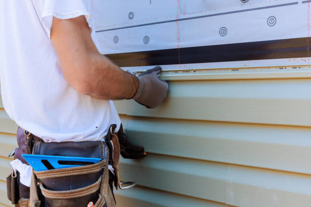 Trusted Emergency Siding Repair service in Fulton, TX - Creative Siding